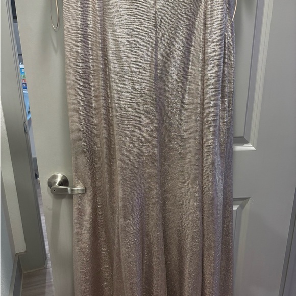 Elegant Metallic Gold Dress - Picture 5 of 6